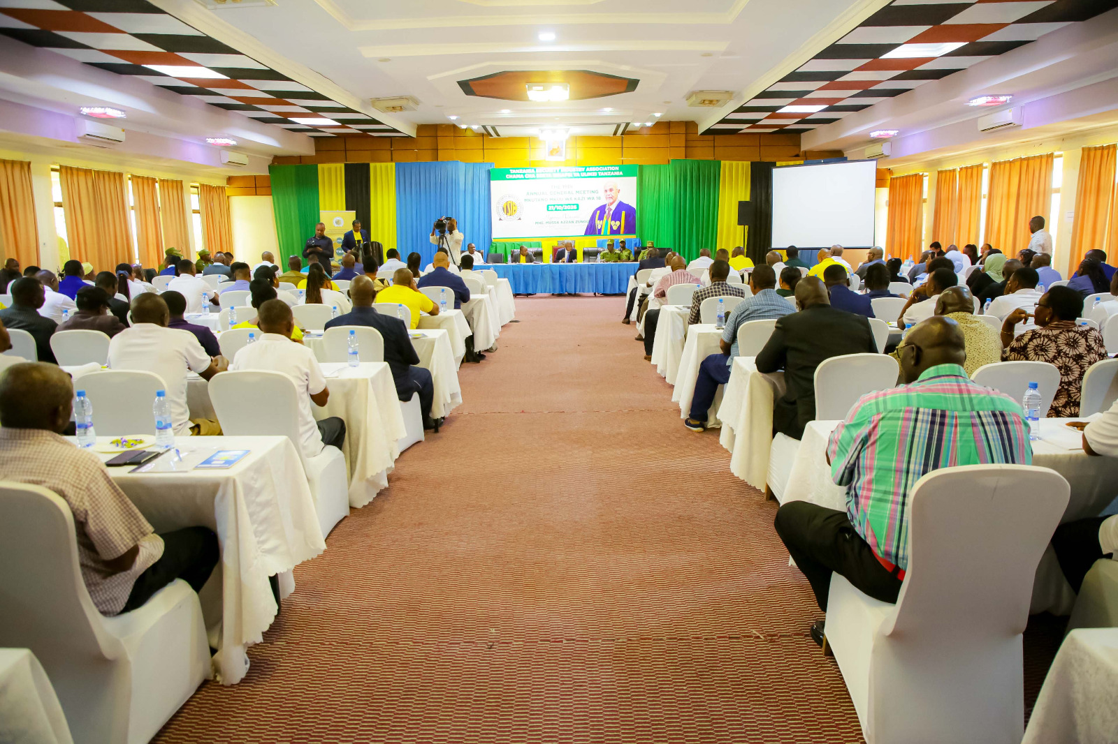 Wajumbe wa TSIA kwenye ukumbi wa Mkutano Mkuu wa 18 Morena Hotel Dodoma